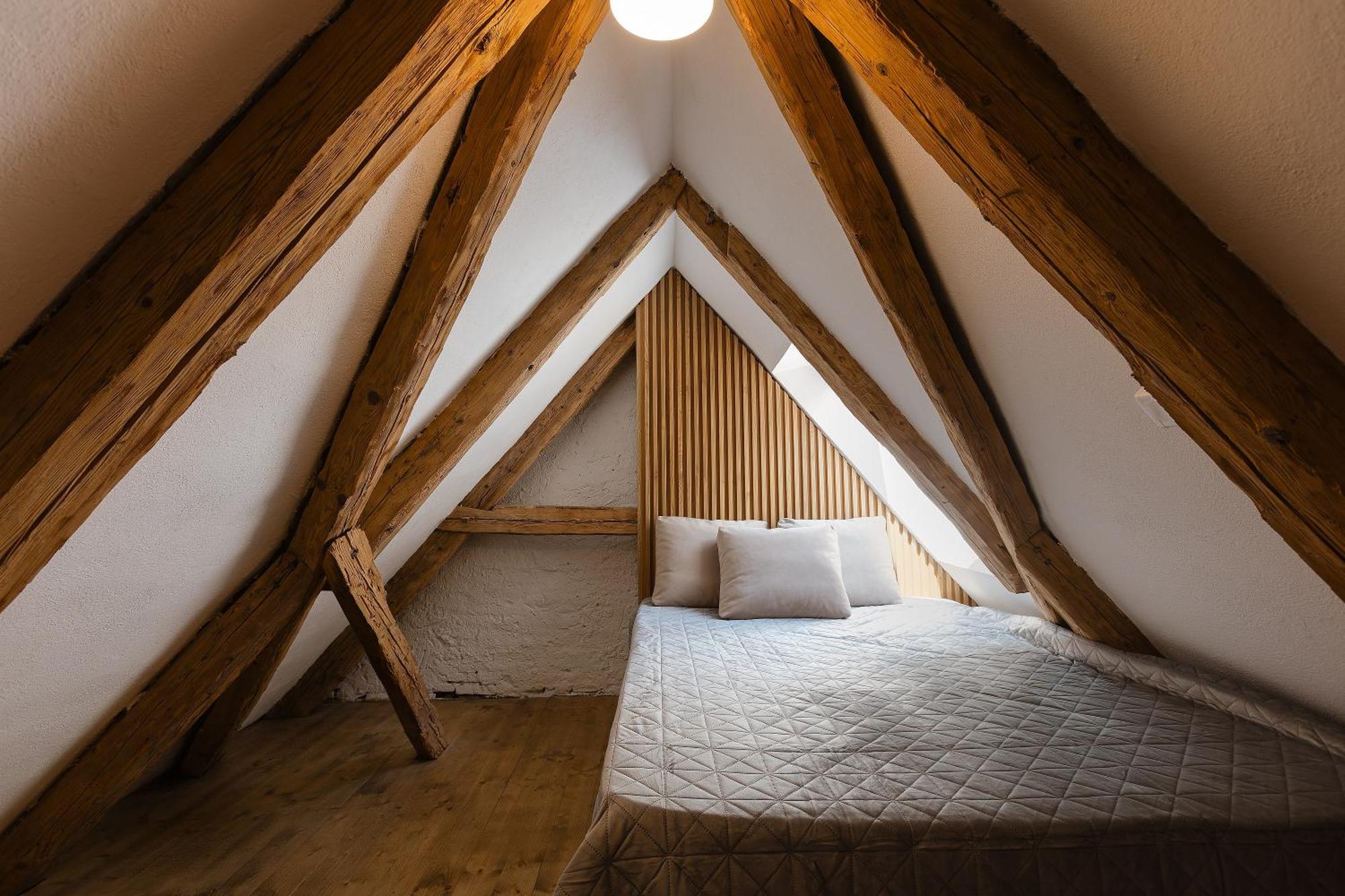 House 66 Aparthotel Brasov Bagian luar foto