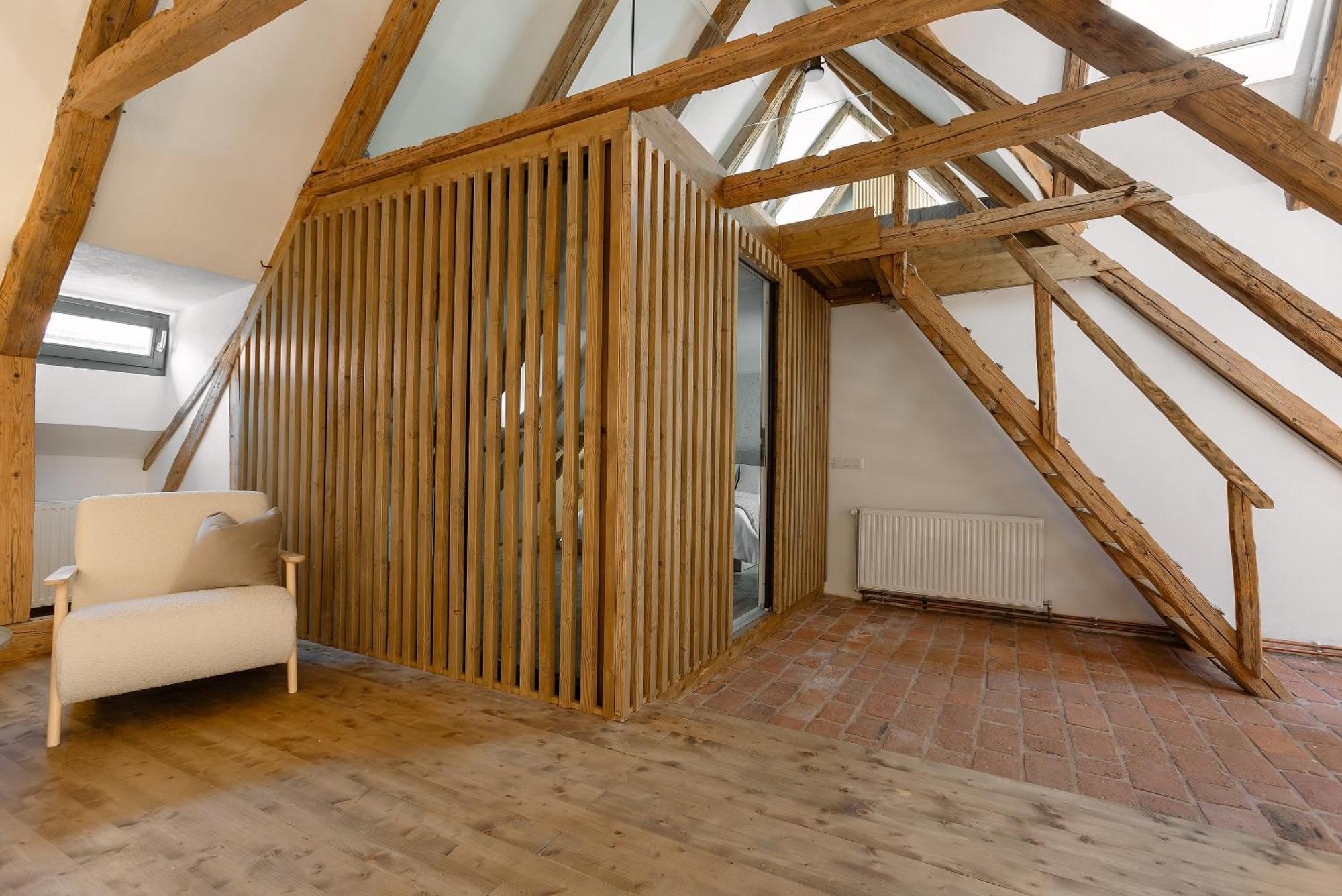 House 66 Aparthotel Brasov Bagian luar foto