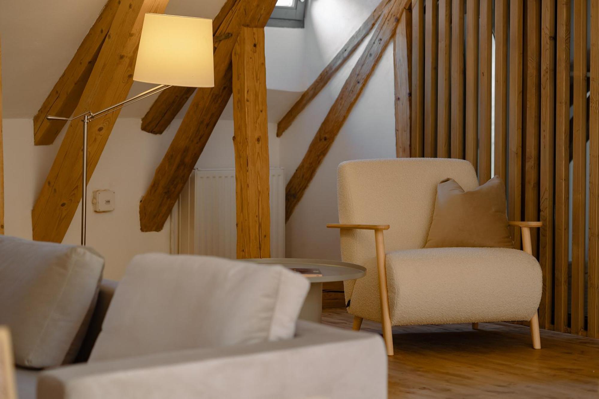 House 66 Aparthotel Brasov Bagian luar foto