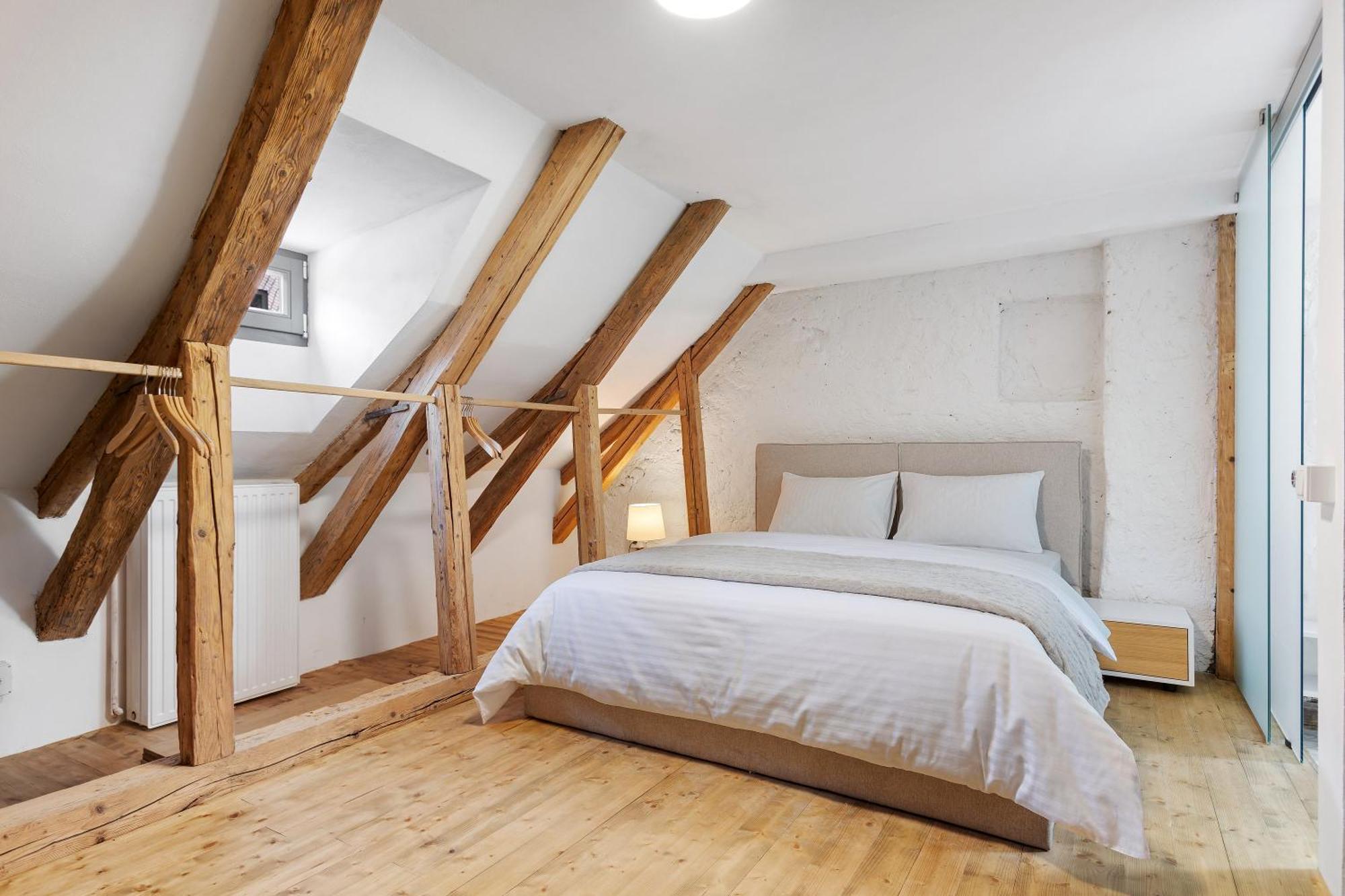 House 66 Aparthotel Brasov Bagian luar foto