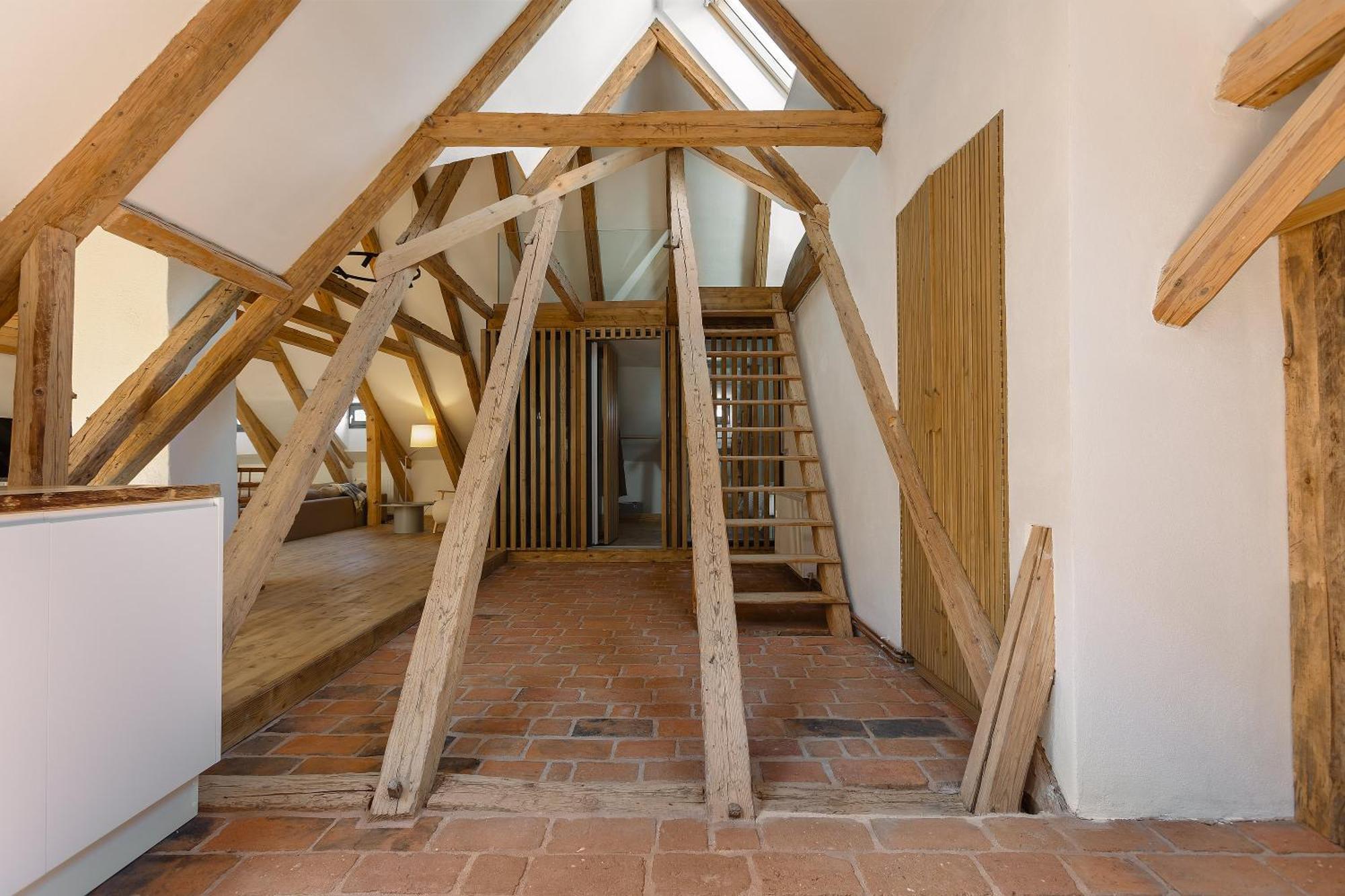 House 66 Aparthotel Brasov Bagian luar foto