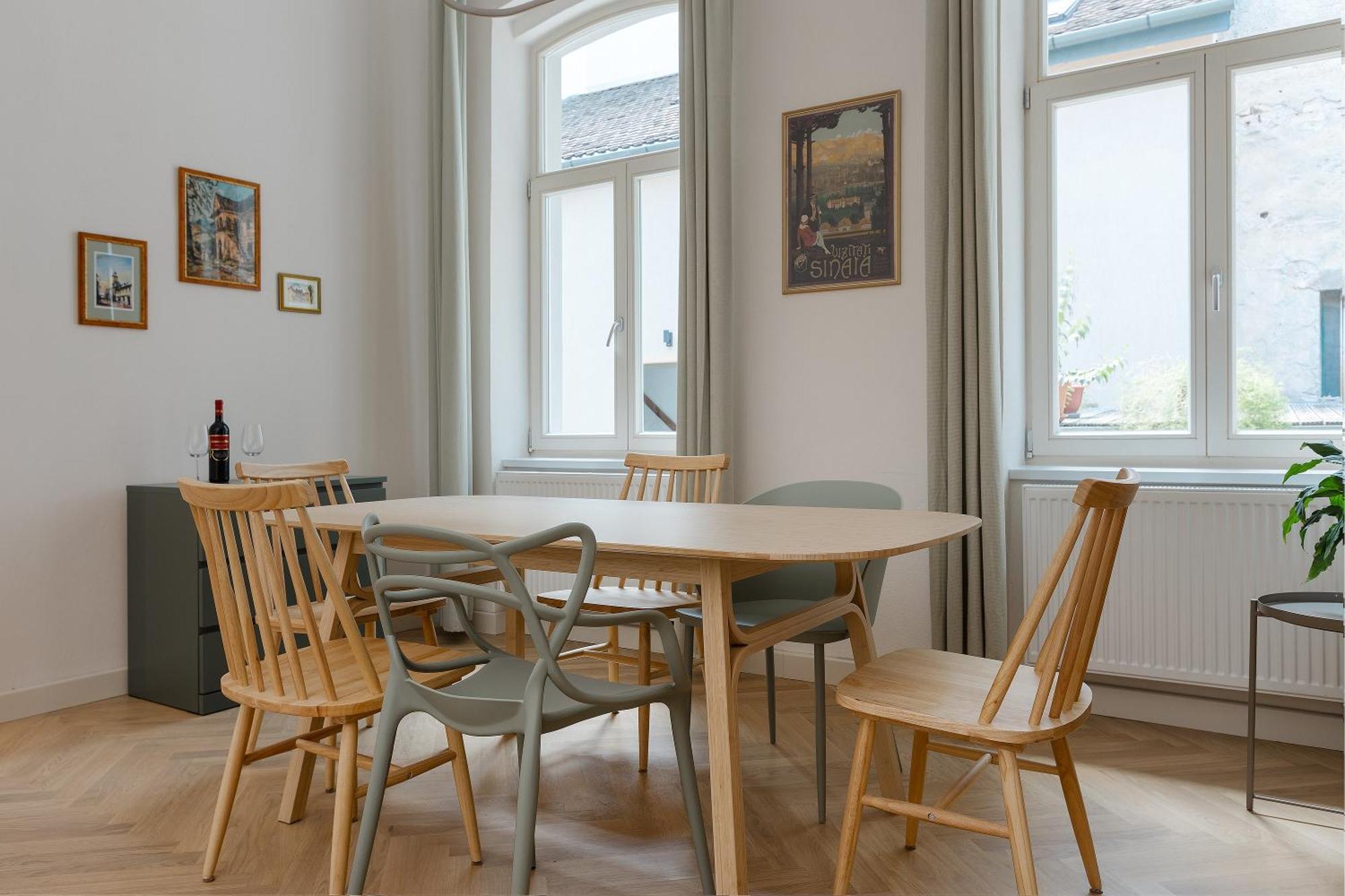 House 66 Aparthotel Brasov Bagian luar foto