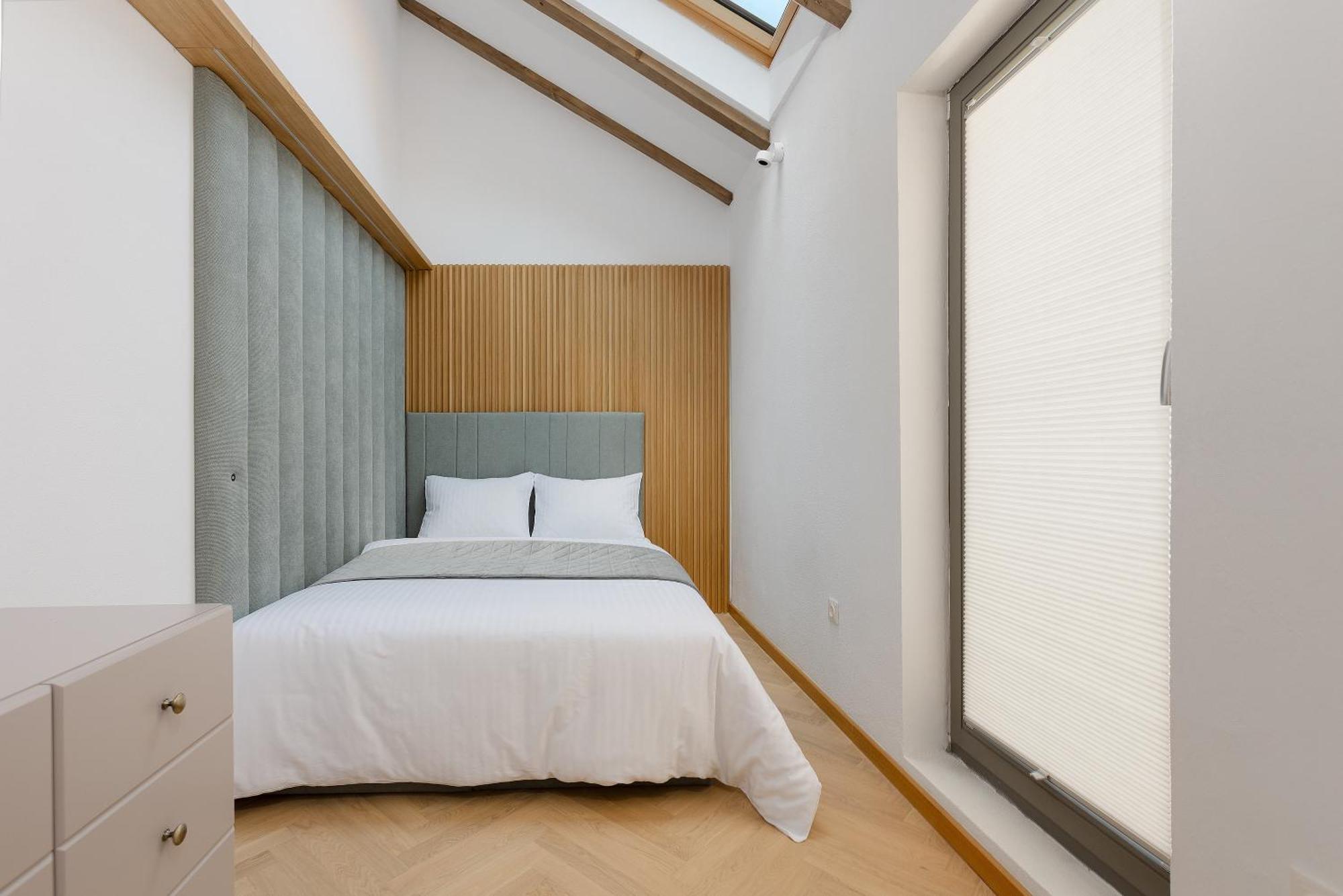 House 66 Aparthotel Brasov Bagian luar foto